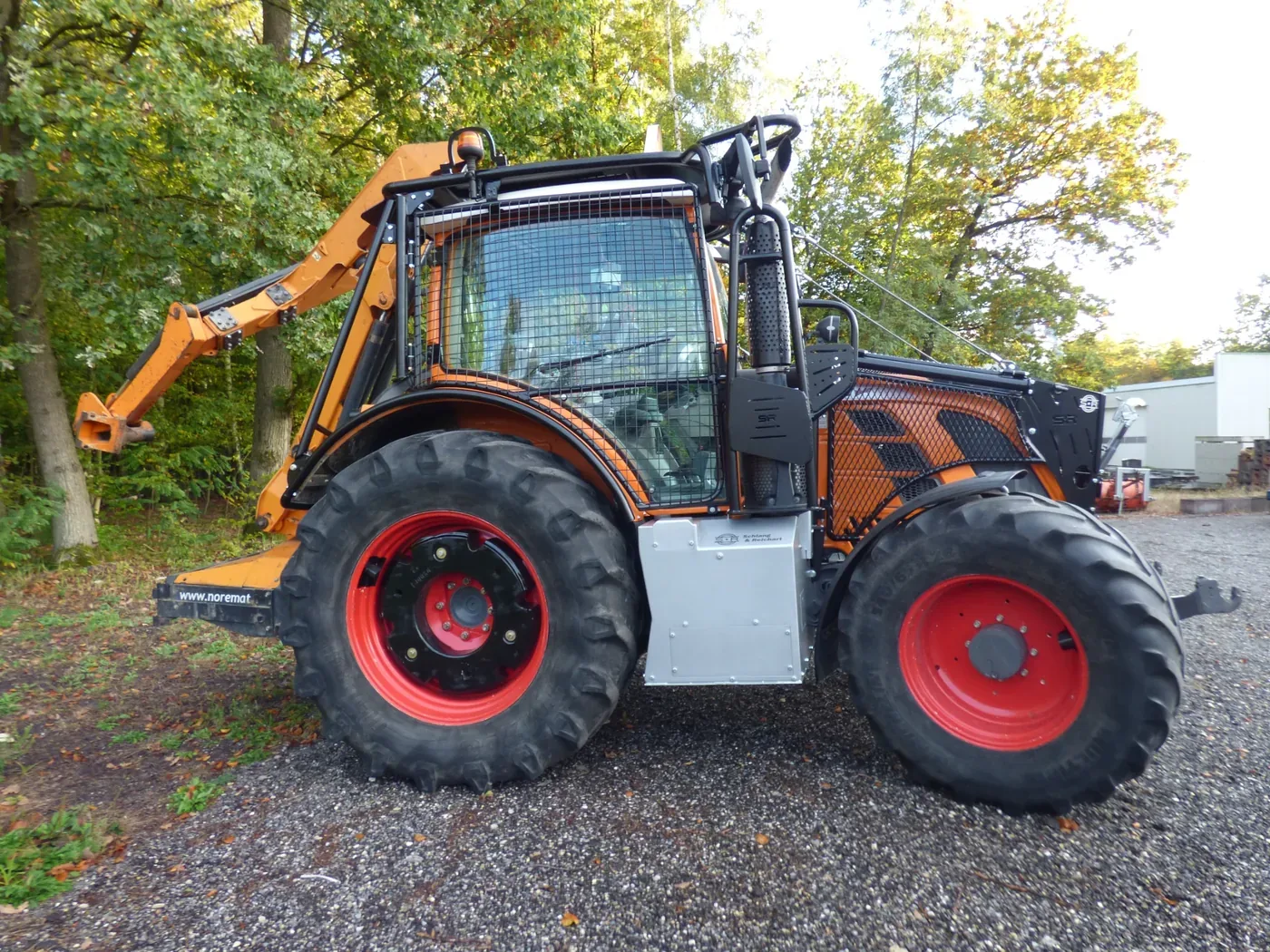 Blindage forestier et protection forestière Fendt 500 Vario avec lamier